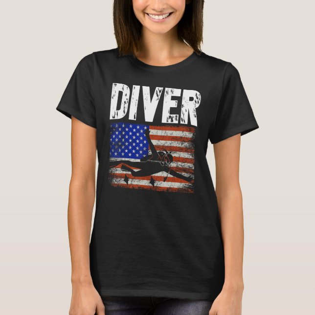 Diver US American Flag Dive Scuba Diving T-Shirt (Front)