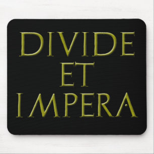 Divide Et Impera Mousepad