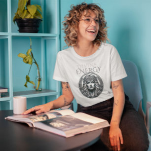 Divine Energy – Mystical power in Celtic design T-Shirt