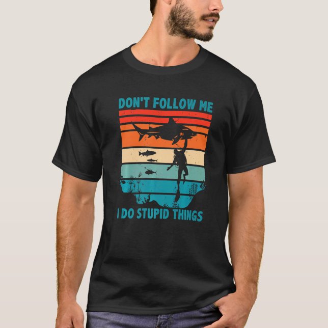 Diving Dad Scuba Diver Underwater Snorkelling Divi T-Shirt (Front)