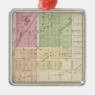 Dixon Metal Tree Decoration