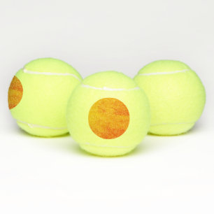 DIY: DESIGN YOUR OWN TENNIS BALLS