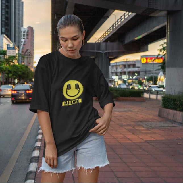 Dj Life Smile T-Shirt (Creator Uploaded)