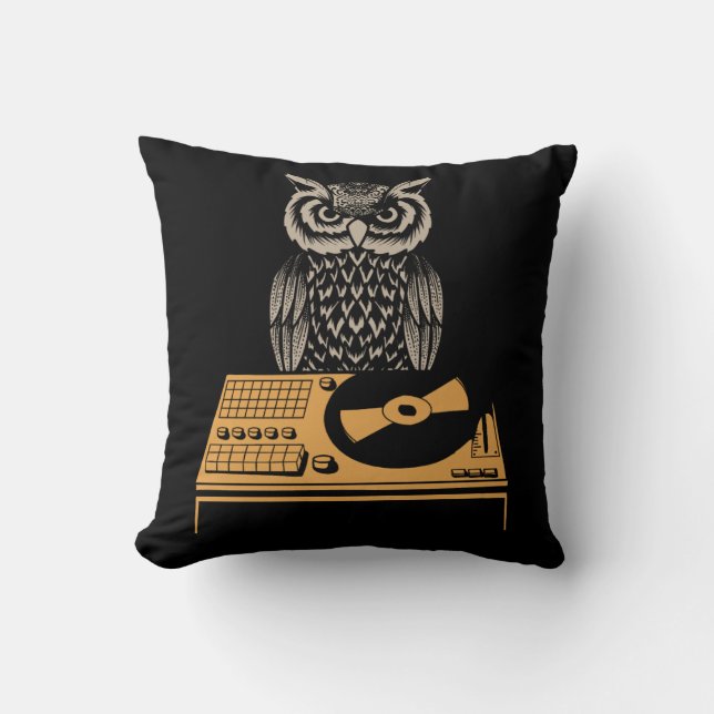 DJ Owl Turntable Retro Vinyl Cushion (Front)