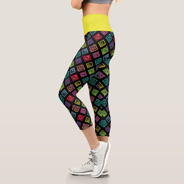 DJ Scooby-Doo Pattern Capri Leggings (Left)