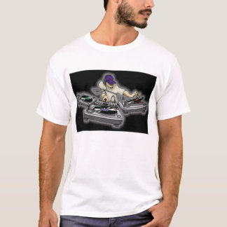 dj turntables T-Shirt