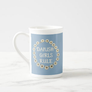 DK Girls Rule Mug