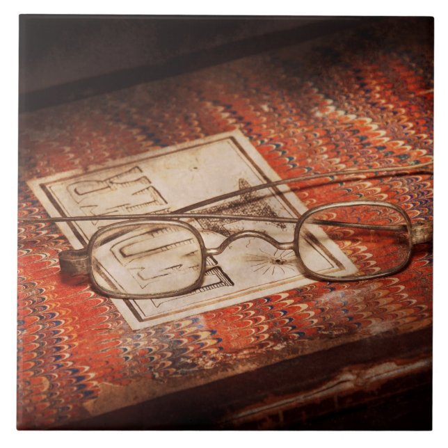 Doctor - Optician - Reading glasses Tile (Front)