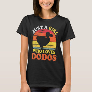 Dodo Bird Vintage Just A Girl Who Loves Dodos T-Shirt