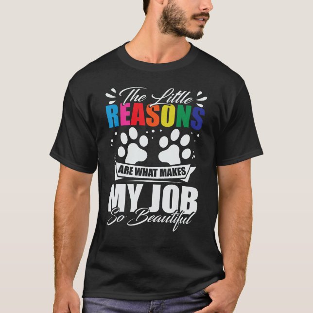 Dog Daycare Supplies Doggie Daycare Worker Service T-Shirt (Front)