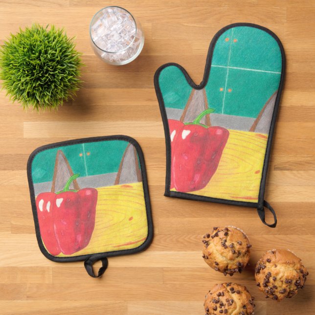 Dog ears and pepper oven mitt & pot holder set (Top Down)