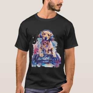 Dog Music DJ EDM Techno Turntable DJ Dog Artwork T-Shirt