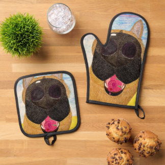 Dog nose and raspberry oven mitt & pot holder set