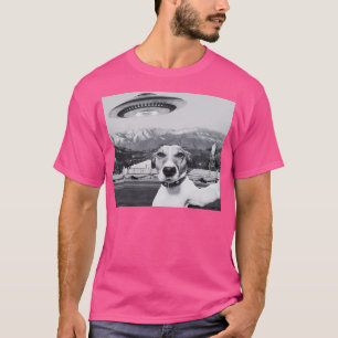 Dog Selfie Alien Spaceship Ufo Mountains Plane Mil T-Shirt