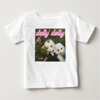 dolly dolly blythe tee