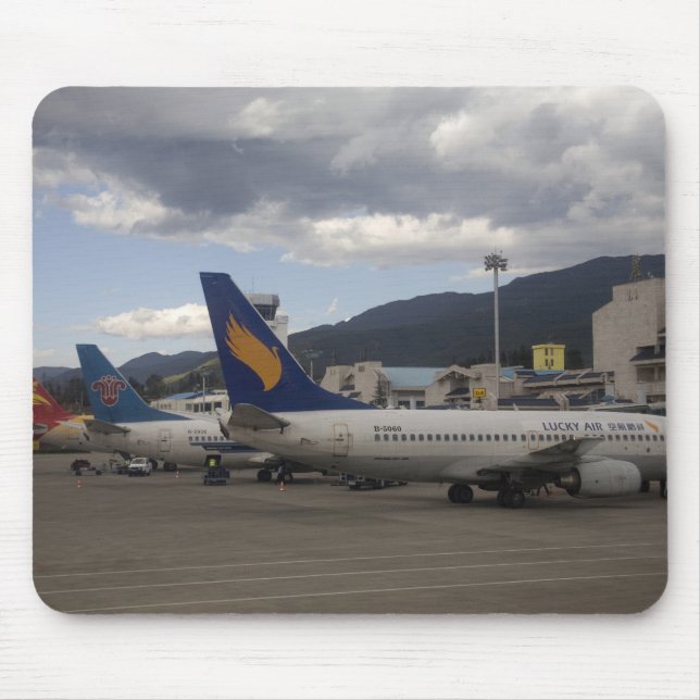 Domestic Chinese jet airliners lined up at Mouse Mat (Front)