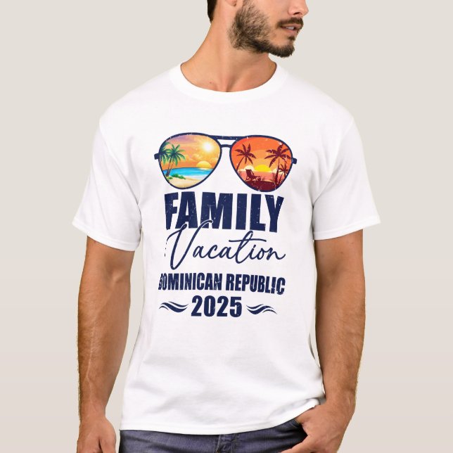 Dominican Republic Matching Family Vacation 2025 M T-Shirt (Front)