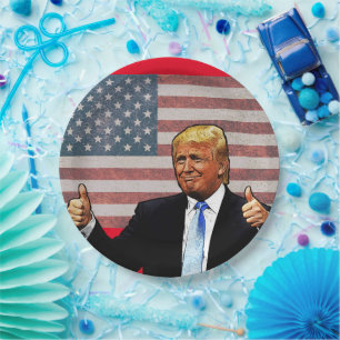 DONALD TRUMP 4TH OF JULY  PARTY PAPER PLATES