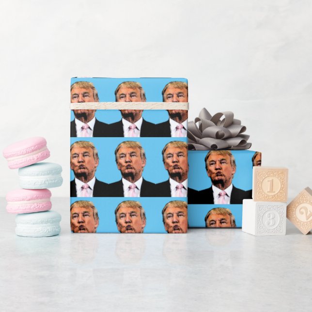 DONALD TRUMP KISS BIRTHDAY WRAPPING PAPER (Baby Shower)