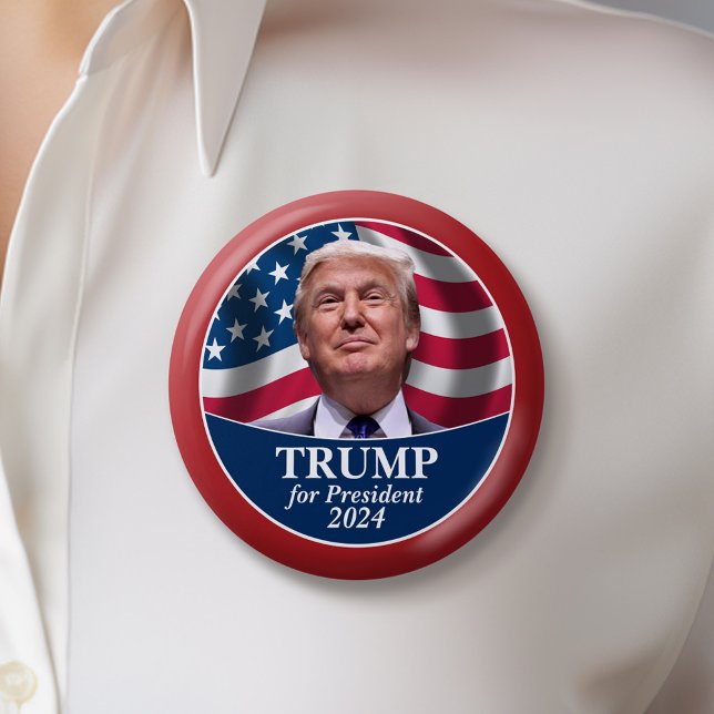 Donald Trump Photo with American Flag red border 6 Cm Round Badge (Trump 2024 Button)