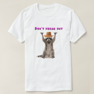 Don't Freak Out Raccoon t-shirt   Men's T-Shirt