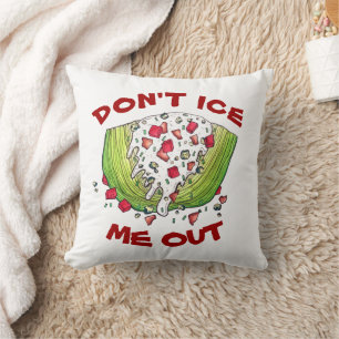DON'T ICE ME OUT Funny Iceberg Lettuce Wedge Salad Cushion