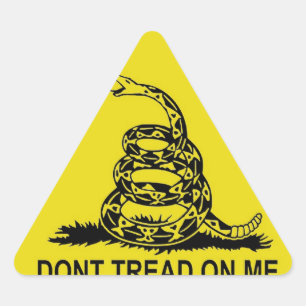 DON'T TREAD ON ME 2ND AMENDMENT UNITED STATES TRIANGLE STICKER