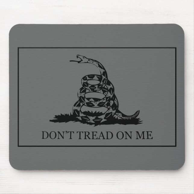 Don't Tread On Me Flag -- Grey Mouse Mat (Front)