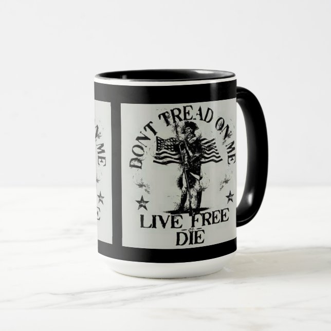 DON'T TREAD ON ME, LIVE FREE OR DIE / MUG (Front Right)