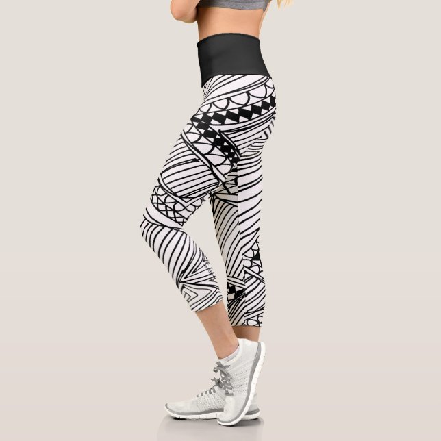 Doodle 1A Black White 1 Capri Leggings (Left)