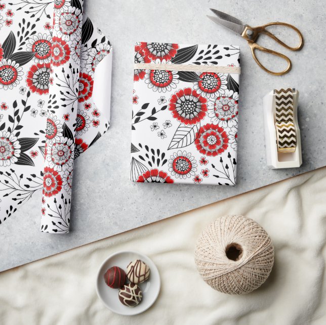 Doodle flowers and leaves in red and black wrapping paper (Crafts)