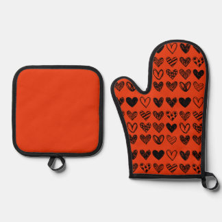 Doodle Hearts Hand-Drawn Illustration Apron Oven Mitt & Pot Holder Set