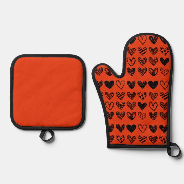 Doodle Hearts Hand-Drawn Illustration Apron Oven Mitt & Pot Holder Set (Front)