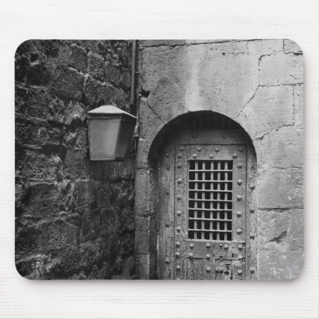 Door to Newgate Prison Mouse Mat (Front)