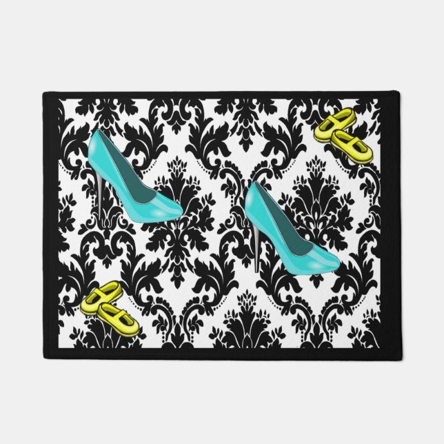 Doormat white black blue shoes (Front)