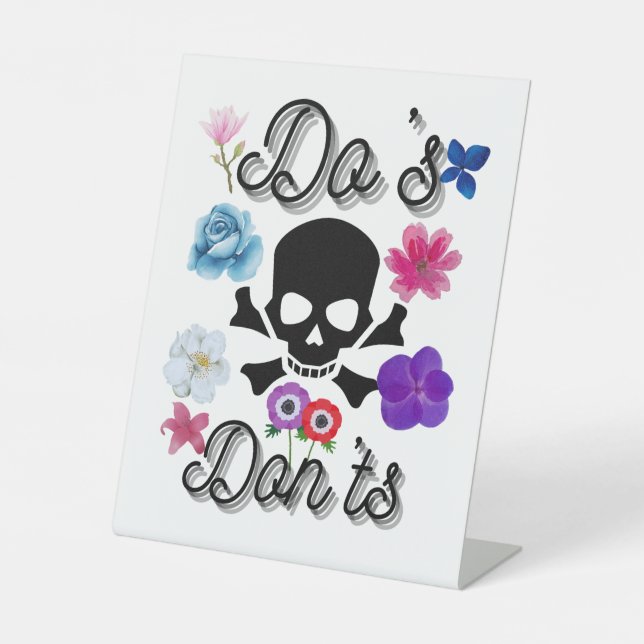 Do's and Don'ts Pedestal Sign (Front)