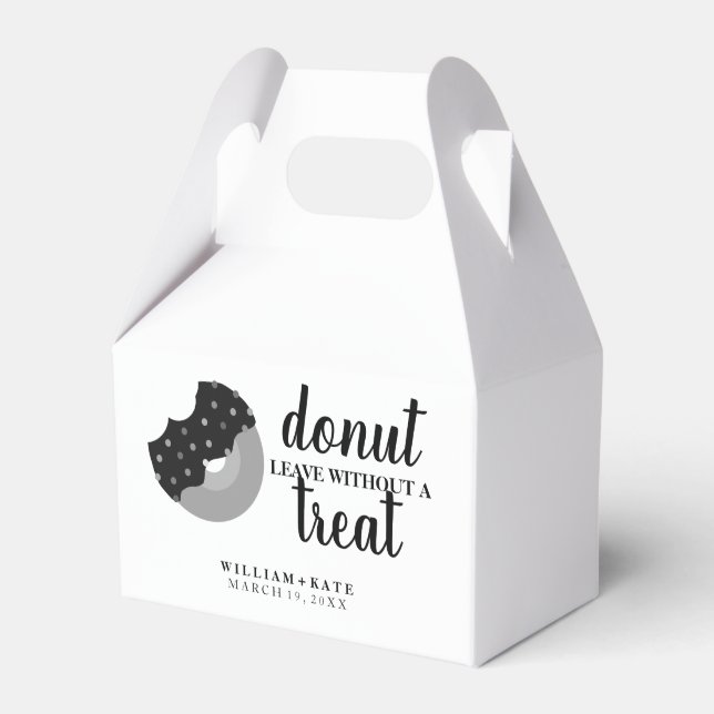 Doughnut Leave Without a Treat Wedding Party Treat Favour Box (Front Side)