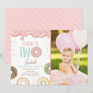 Doughnut Two Sweet Pink Doughnut Girl Birthday Par Invitation