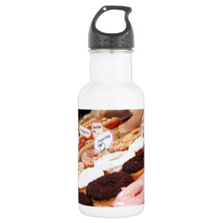Doughnuts  532 ml water bottle