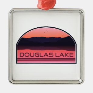 Douglas Lake Tennessee Red Sunrise Metal Tree Decoration