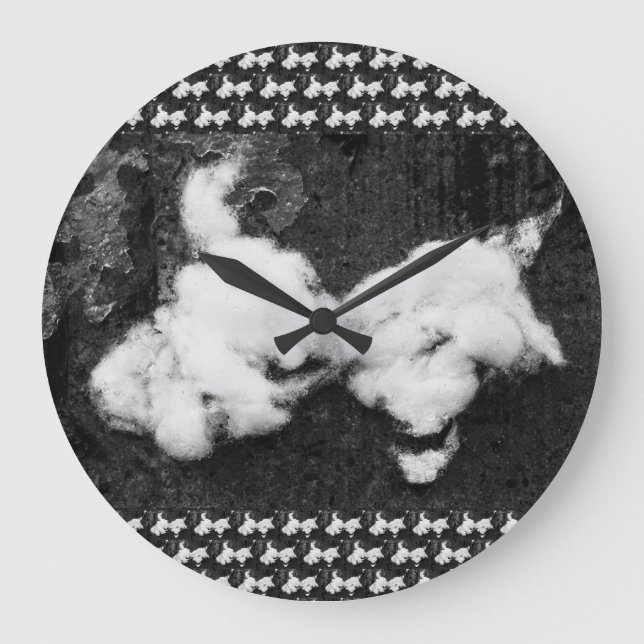 down fluffy large clock (Front)