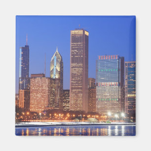 Downtown Chicago with skyscrapers including Magnet