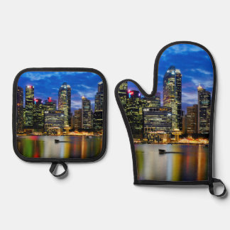 Downtown core oven mitt & pot holder set