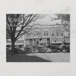 Downtown Grundy Centre, Iowa Postcard