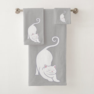 Downward Facing Cat on Light Grey Bath Towel Set