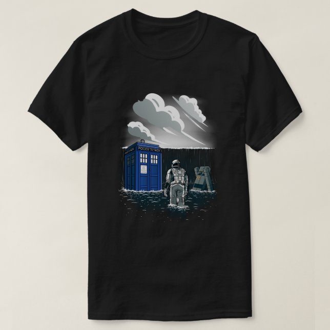 Dr. Interstellar Essential  T-Shirt (Design Front)