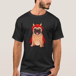 Dracula Vampire Pug Cute Dog Halloween Costume Pug T-Shirt