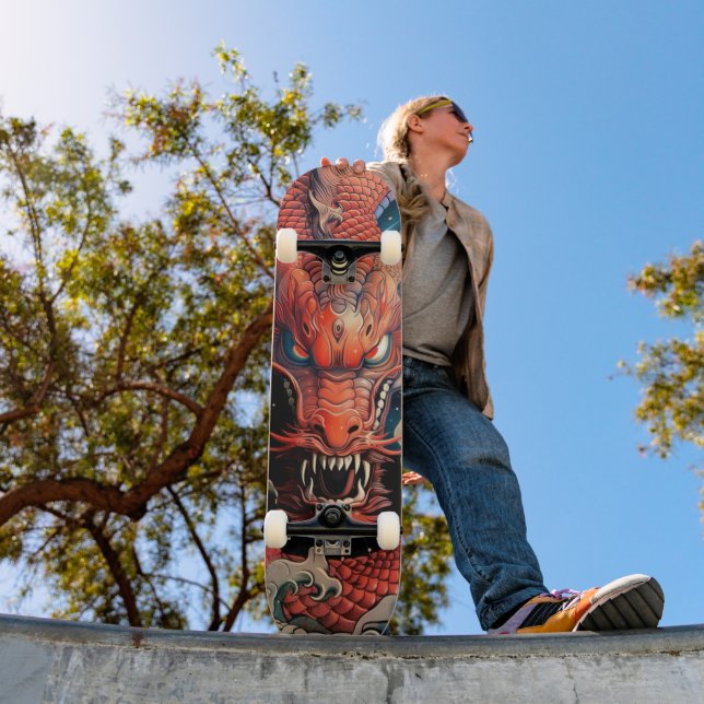 Dragon Skateboard (Outdoor 1)