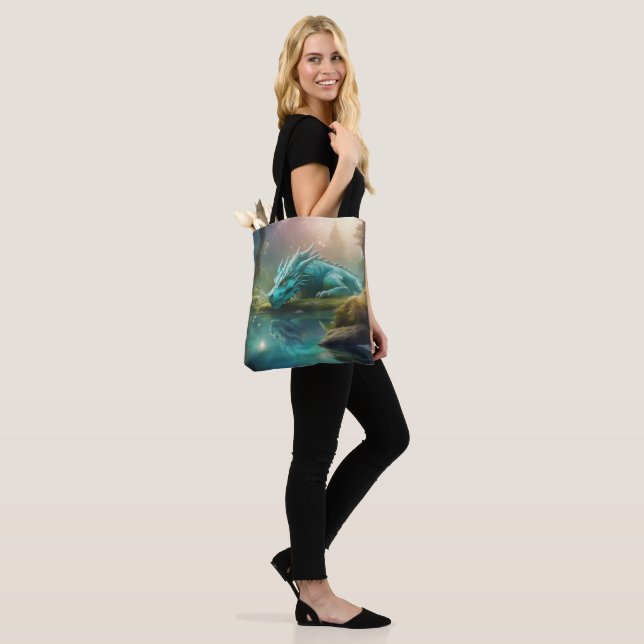 Dragon  tote bag (On Model)