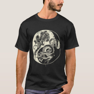 Dragon Vs Tiger Tattoo! Yin And Yang Beast Fight  T-Shirt